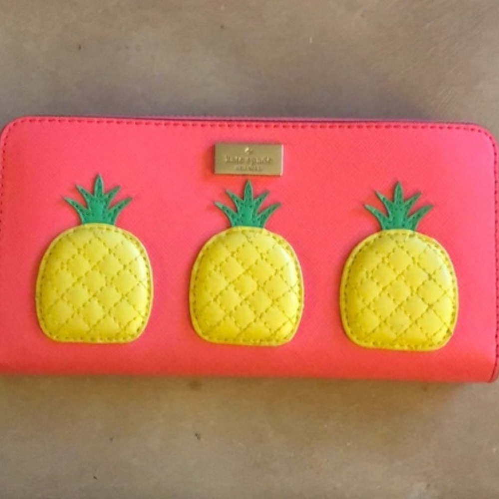 Kate Spade Pineapple continental wallet